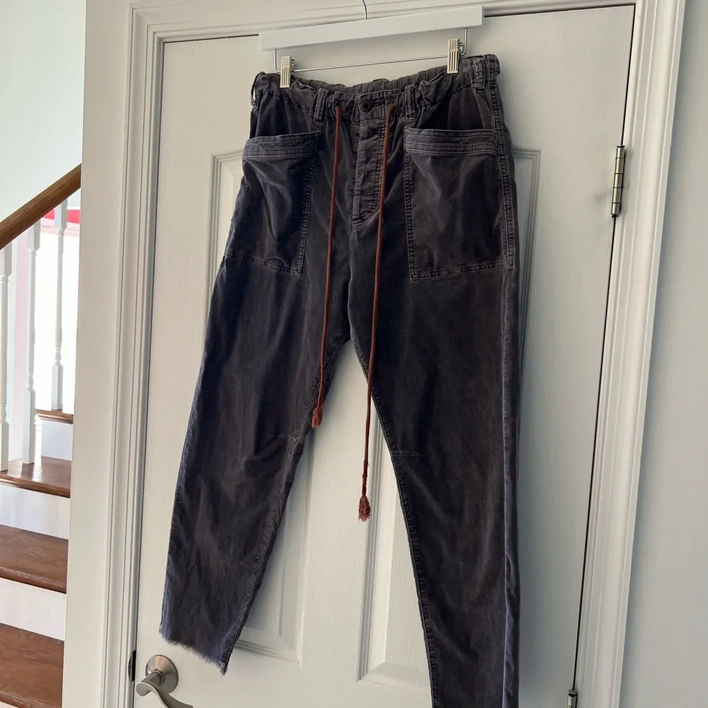 Free People Dark Gray Ankle Jeans with Red Drawstring - Picture 1 of 6
